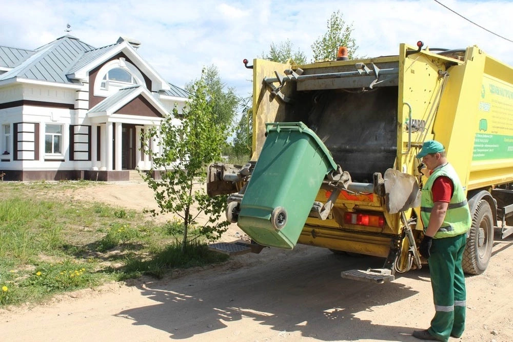 Вывоз мусора с дачи СНТ в Луховицах от ПроМусор — вывоз дачного и садового мусора, цена от 1707 руб