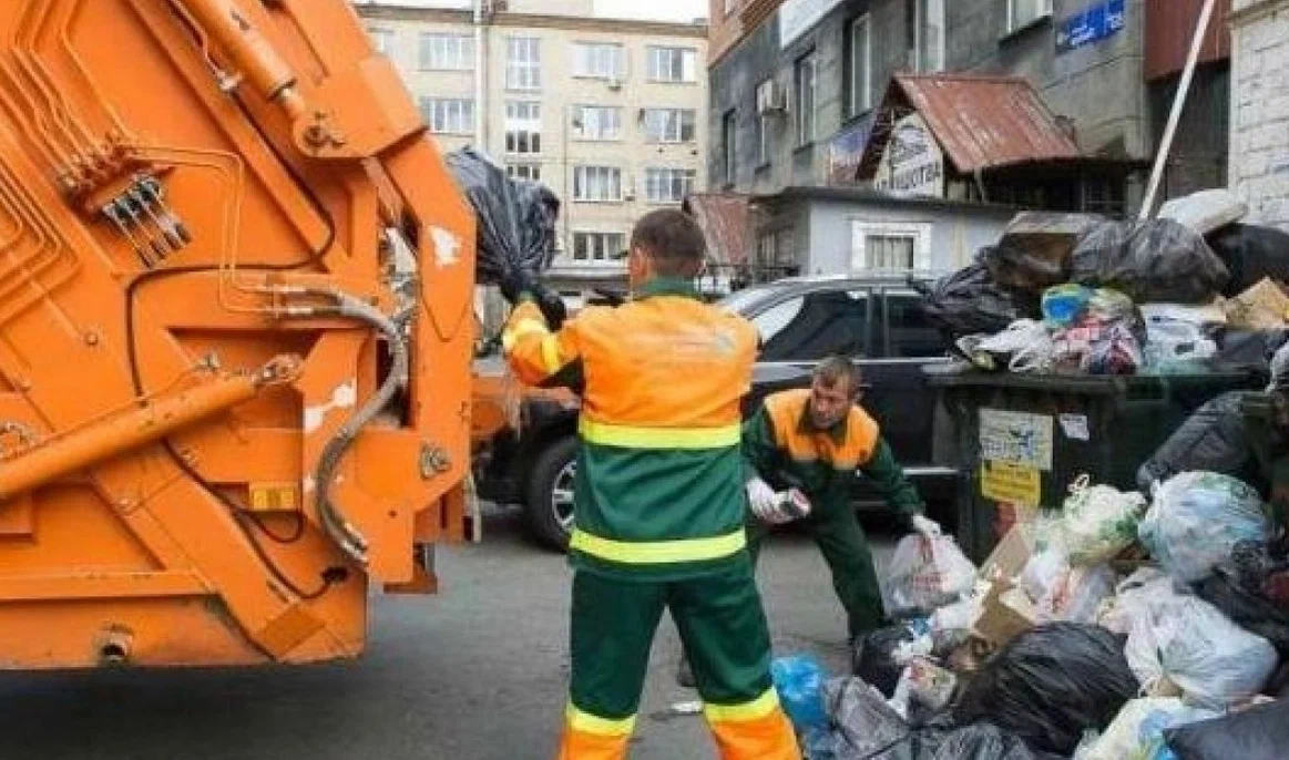 Срочный вывоз мусора в Луховицах от ПроМусор — заказ день в день от 2948 руб., грузчики, цена